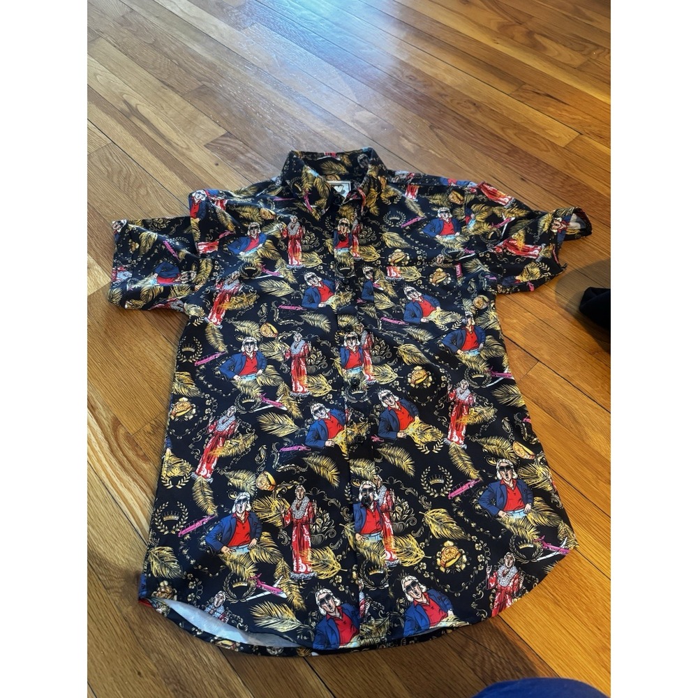 RSVLTS WWE Legends Shirt Mens small Ric Flair‎ Nature Button Up Short Sleeve